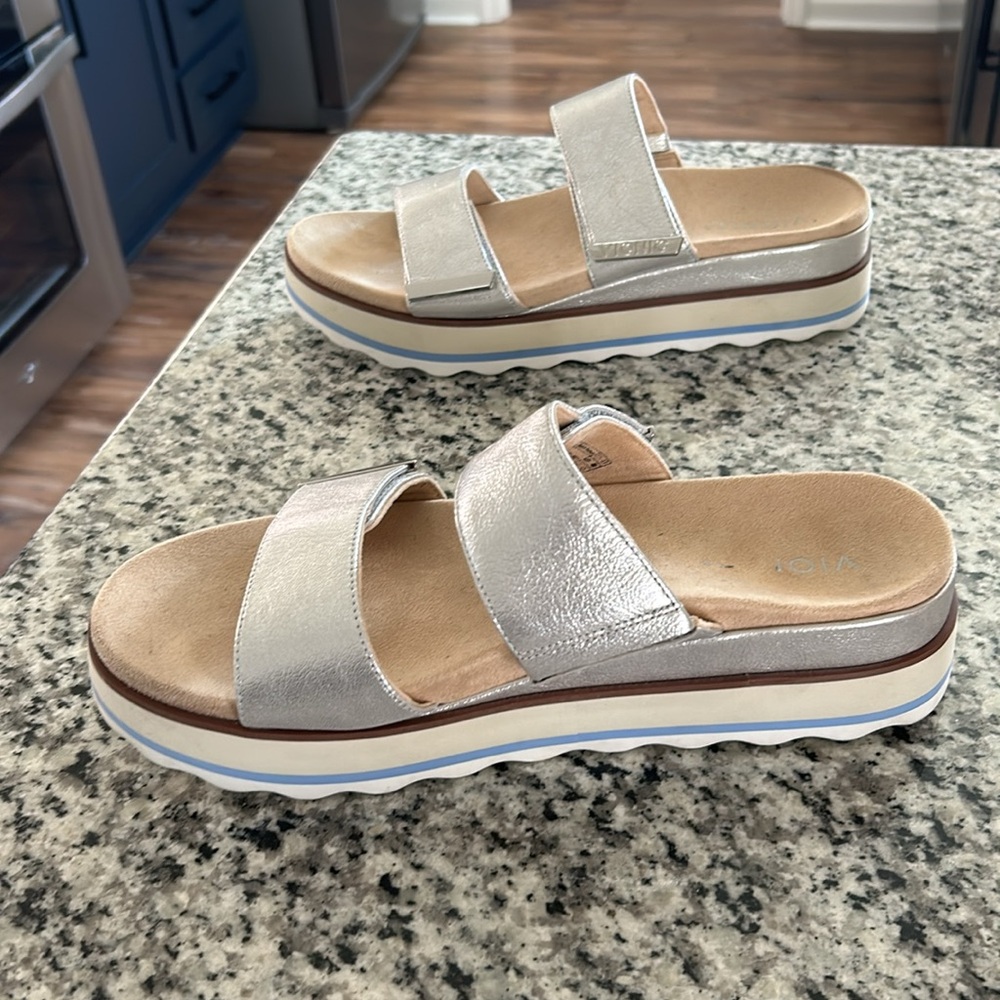 Vionic Silver Platform Sandals - image 7
